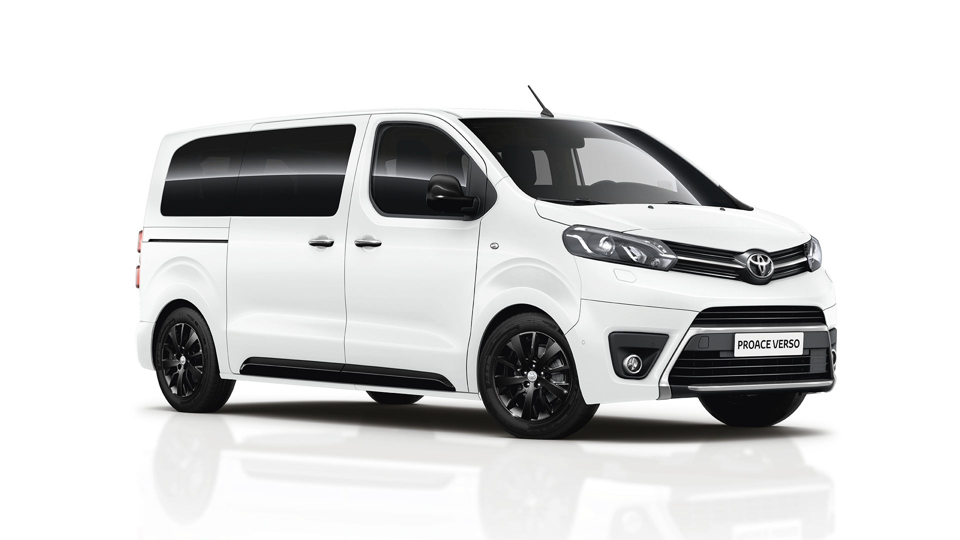 Toyota PROACE Verso ośmioosobowy i niezawodny van